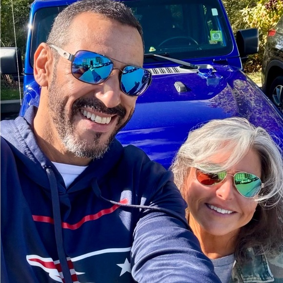 Meet your Posher, Shay - Picture 2 of 4